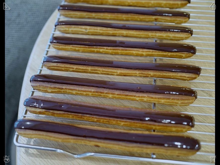 MK_5050's tweet photo. Chocolate and caramel cookies with a mixed aroma (264965). Every challenging training session builds our patience and perseverance, enabling us to remain calm and strong when confronting various pressures and difficulties. https://t.co/jyA7qui7tl