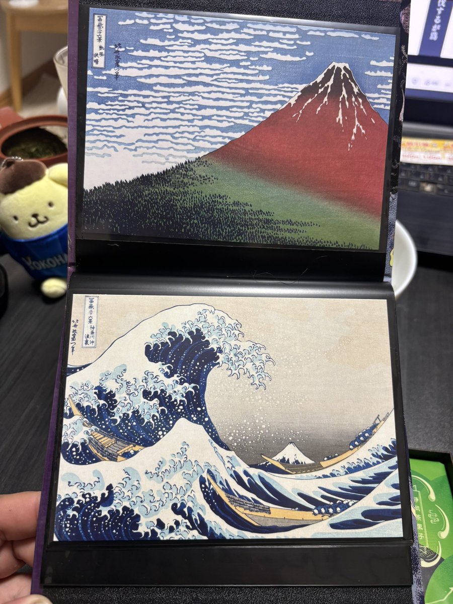ポストカードファイルを富士山で満たす計画進行中。