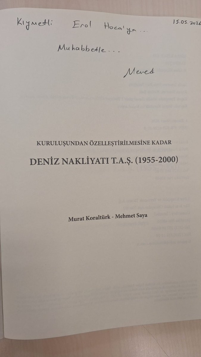 Ulker_Erol's tweet photo. @memedsaya ve @VolkanSoran  Hocalarıma değerli çalışmalarının imzalı birer nüshasını benimle paylaştıkları için çok teşekkür ederim. Mehmet Hoca'nın Murat Koraltürk ile birlikte kaleme aldığı Deniz Nakliyatı T.A.Ş hakkındaki çalışması denizcilik tarihiyle ilgilenenler için önemli bir başvuru kitabı niteliğinde. Volkan Hoca'nın Halit Aytuğ Tokur ile birlikte yayına hazırladığı İsmail Hakkı Başak'ın anıları ise belli ki Millî Mücadele yıllarıyla ilgilenenler için önemli bir kaynak; büyük bir merakla okuyacağım.