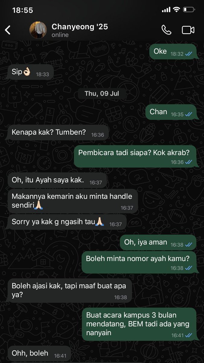 kodzukenmeng_'s tweet photo. IlTae onetweet au

Ilay 22 salah satu mahasiswa terbaik diangkatannya. Cerdas kaya tampan✅ Track relationship 0 yg deketin 25+

Taeui 35 kerja di perusahaan multinasional, kadang kadang nyambi jg jadi pembicara di universitas, punya anak 1. Track relationship 1x nikah 2x pacaran https://t.co/s3CxYqlHEc