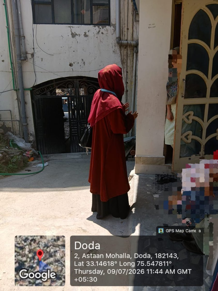CouncilDoda's tweet photo. Today, Community Mobilizers of MC Doda conducted a #ModelWard awareness drive, promoting waste segregation, home composting, cleanliness, & SWM Rules, 2026.
@JammuUlb
@JKHUDD1
@SwachhJk
#MoHUA
#SwachhBharatMission
#SBMUrban
#SwachhSurvekshan
#Swachhata
#WasteSegregation https://t.co/37vqdGR17Y