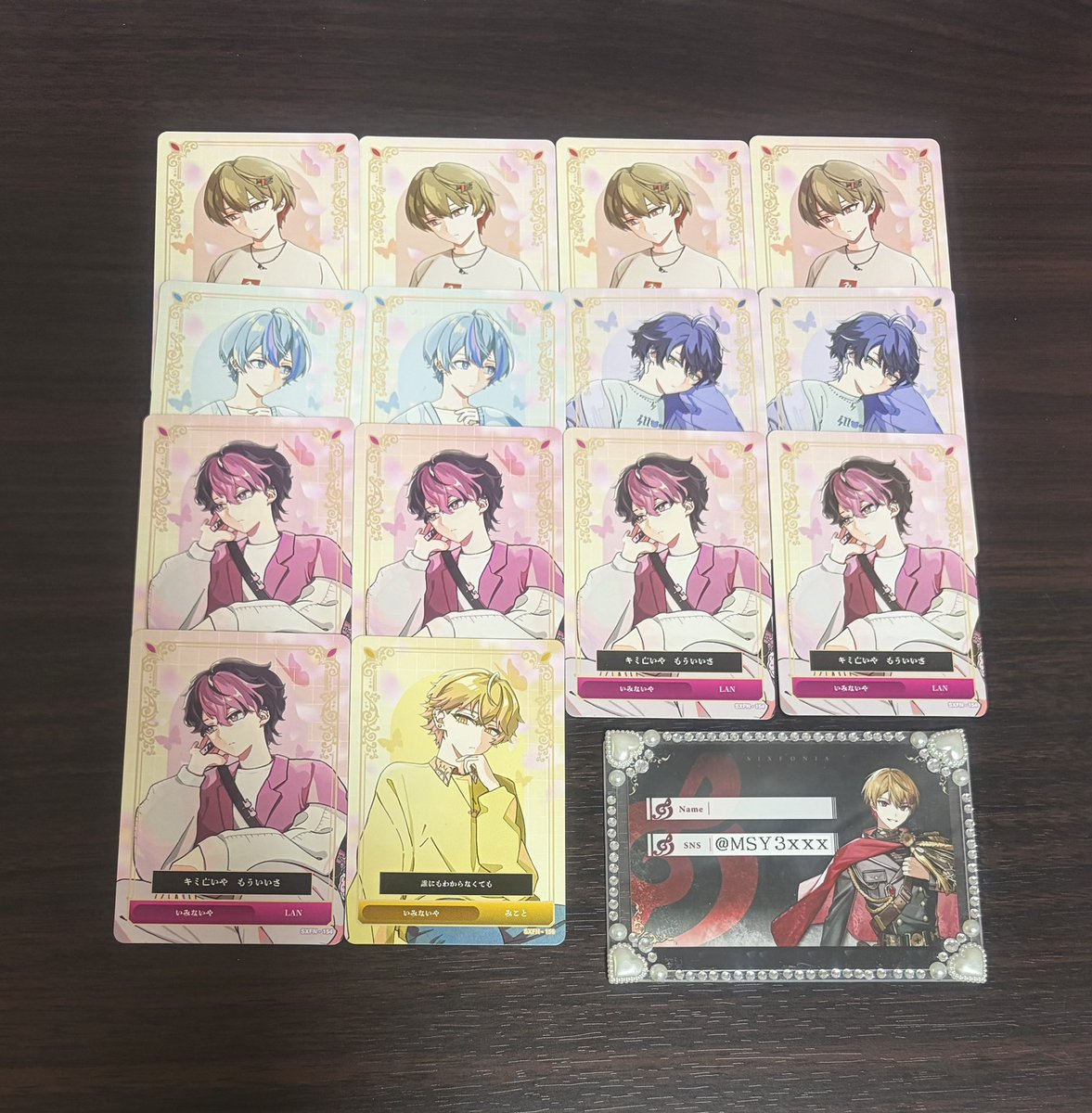 MSY3xxx's tweet photo. 【シクフォニグッズ買取】

譲　画像のもの

求　定価＋送料　（PayPay）

郵送でのお取引になります。
お気軽にお声がけください🙇‍♀️
#シクフォニグッズ交換 
#シクフォニグッズ買取
#シクフォニグッズ譲渡 https://t.co/R3OKdqpED1