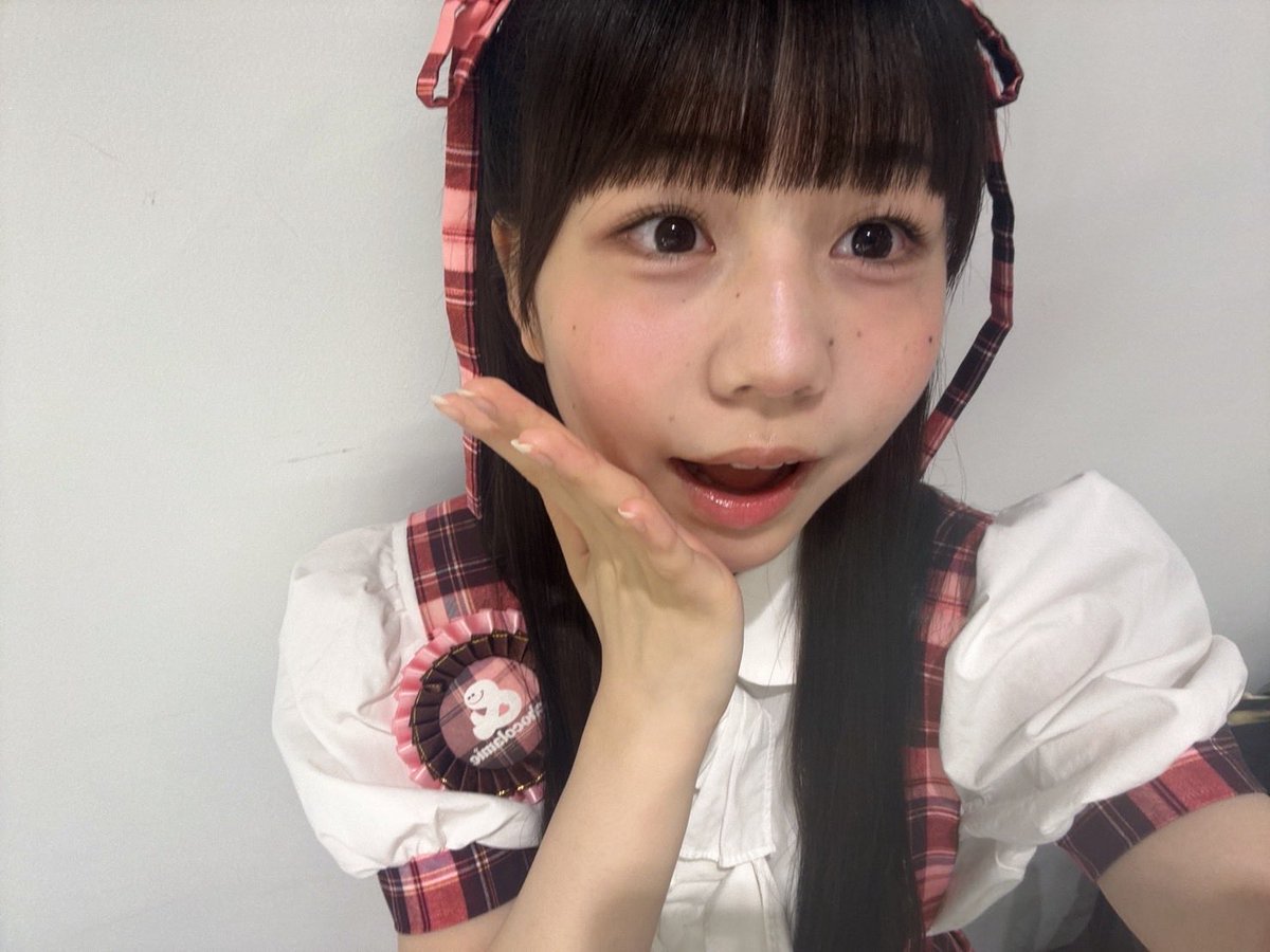 chocolamie0809's tweet photo. 【SHOWROOM配信のお知らせ📣】

7/10(金)7:00-7:20
&chocolamie 公式SHOWROOMにて、生配信いたします👶🏻🤍

第38回目の配信は...髙木こころ🤍

金曜日の朝！思いっきり話そ！！

&chocolamie公式SHOWROOM
↓

https://t.co/10UjgeFS0D

#chocolamie #ショコラミ #宮前真樹 #アイドル #生配信 #SHOWROOM #髙木こころ #こしゃん