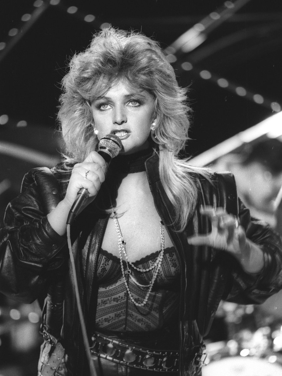 XogunTengu's tweet photo. RIP - Miss Bonnie Tyler...
#XoguNtengu #greece #Swissquote #reach75
#Tokyo #germany #saxobank #BusinessJET
#BUSINESSjEt #privatySecutiry #criptocurrent #NFT https://t.co/r2vSXBQlAF