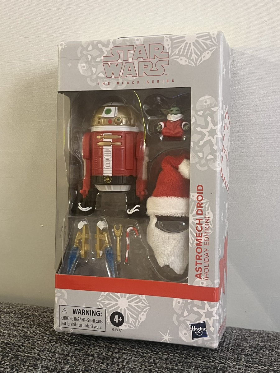 doremi_501's tweet photo. サンタグローグー。買えなくなってもあれなので、12月に向けて今のうちに買っといた！ https://t.co/4N8478sd3t