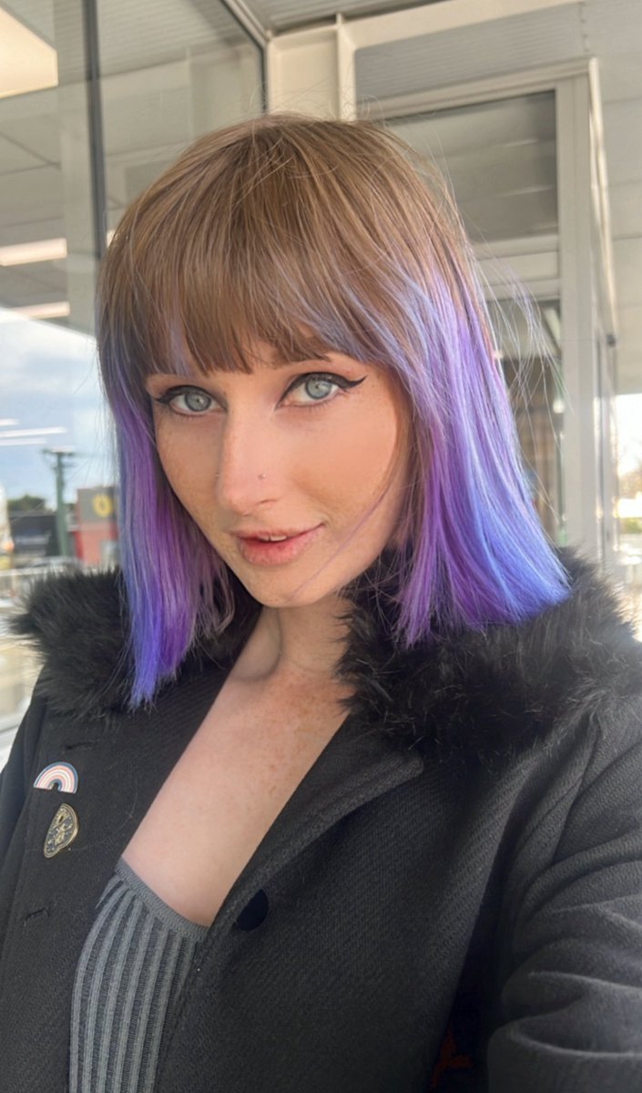 Kiwits_trans's tweet photo. Men Be Honest!
Would you give a girl like me a chance? https://t.co/AZvacpL1CQ