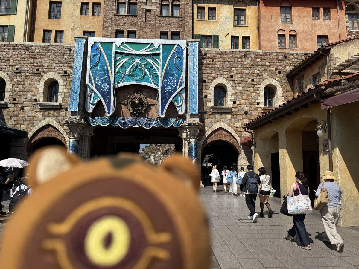 69identity70's tweet photo. 誕生日なので、夢の国🏰にインパしてきた✌️🐯🦉
明日からまたランクマ、マルチ、28、手記楽しむぞー！！ https://t.co/dukBzQ9koJ