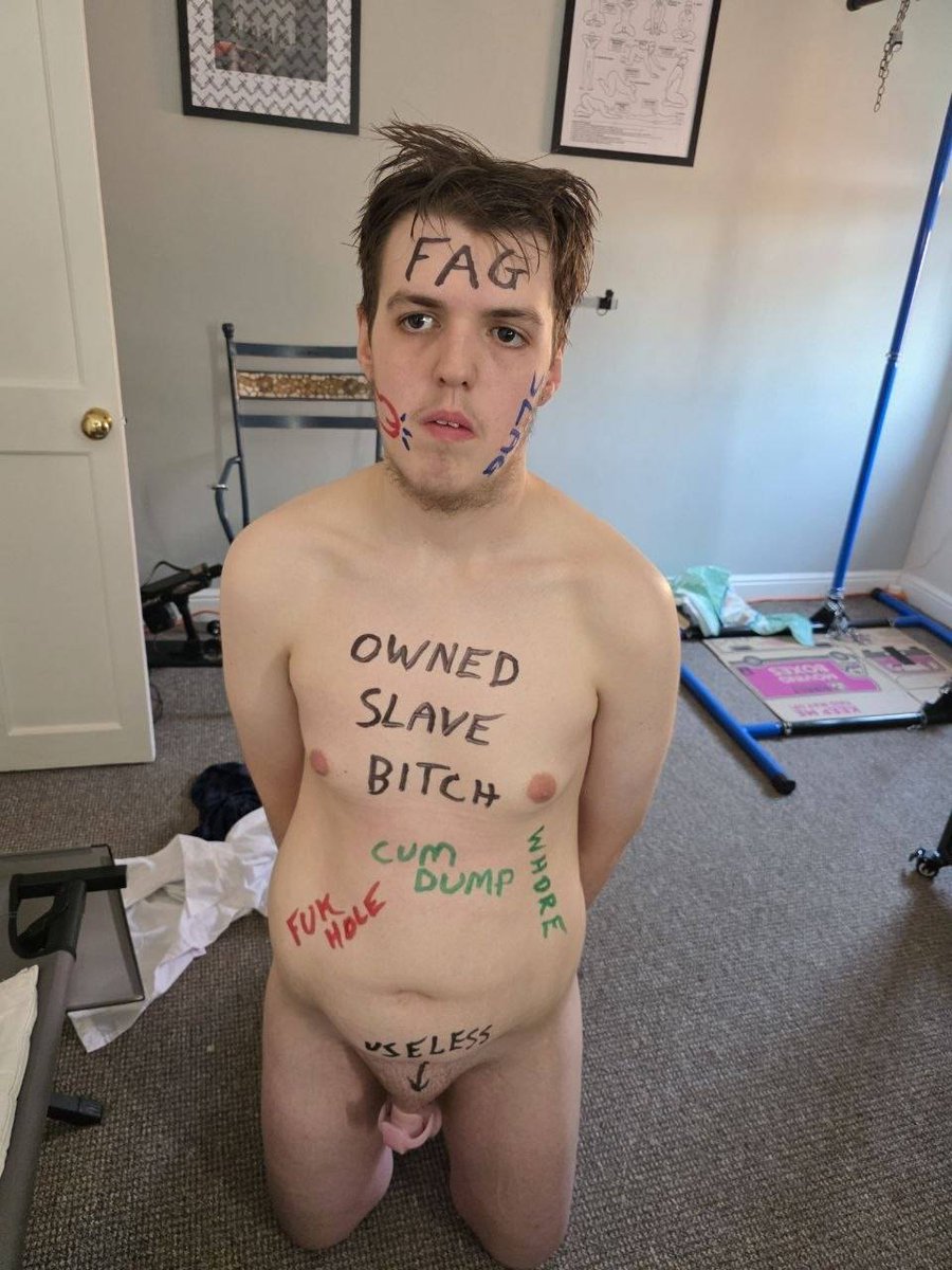MasterSamSVS's tweet photo. Some more pictures of this pathetic sissy slut Jake from #doncaster . After this week the rest of his life is going to be serving men and sucking cock. With his clit locked up and key thrown away @Sophie_Trans18  #sissy #pathetic #diaper #slut #whore #owned #bitch #slave https://t.co/4qJzpaJtmj