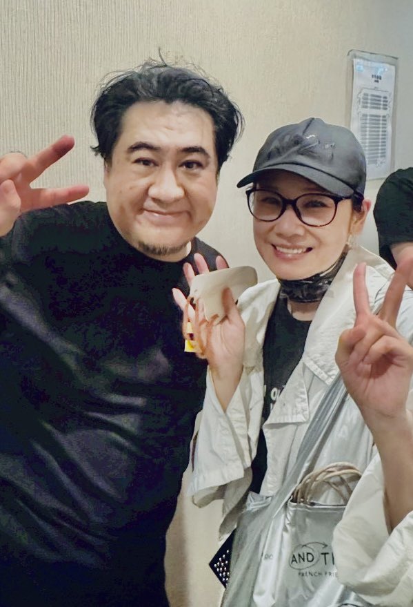 KOTEshinya's tweet photo. #コテンペスト 観に来てくれた #吉田羊 さんのインスタより！嬉しいお言葉😭
羊さんといえば、パルコ・プロデュースの方で #リチャード三世 とか #ハムレット とか"ちゃんとした"シェイクスピアをやってて、まぁ正直どんな風にアレをご覧になったのかドキドキしましたが😅楽しんでもらえて良かった！！ https://t.co/LbDZXtGdc3