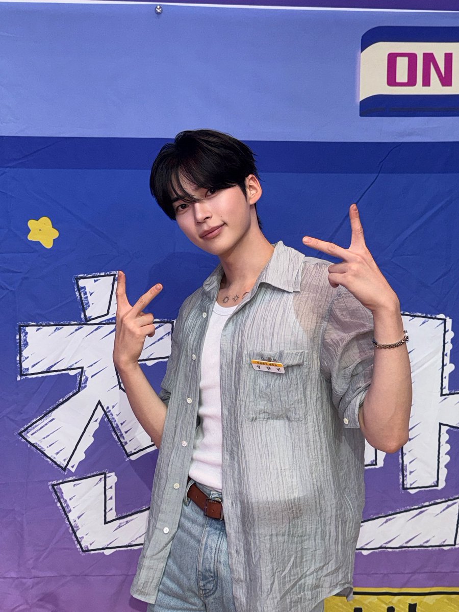Hanbin. tweet media