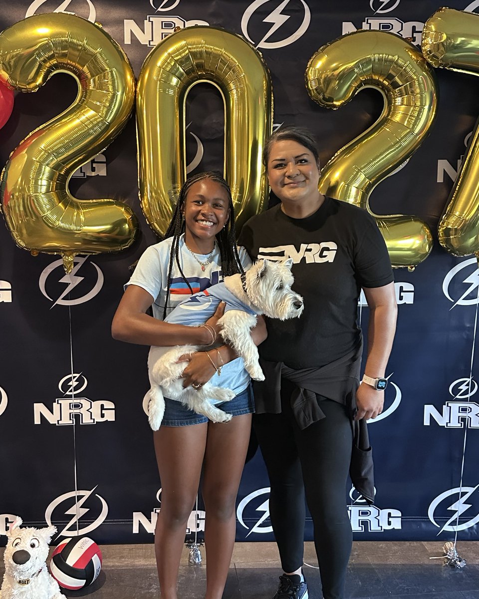 JazzyFos2's tweet photo. Locked and loaded for next season. Let’s run it back.  #NRG #volleyball #14U #USAV https://t.co/DLRkcFypp7