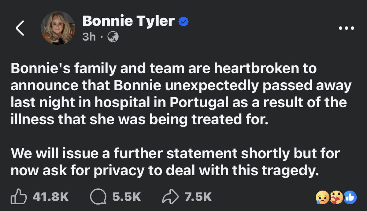 OfficialPutdown's tweet photo. @PopBase For those saying she isn’t dead, anyway, I’m emotional https://t.co/FlukucwXl7