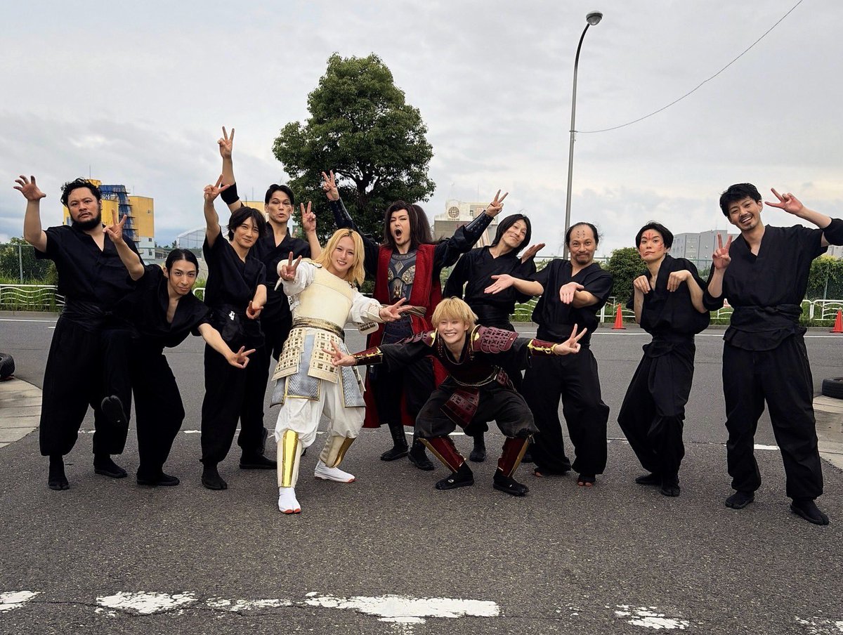 kyosuke_manabe's tweet photo. BRATS祭後語り
少しばかりの感想回

皆様ご来場頂きまして誠にありがとうございました
至らない点は多々あるかと思いますが
他では見られない僕たちにしか出来ないものを
これからも皆様へお届けできますよう
より一層精進して参ります

本当にありがとうございました

#BRATS祭 https://t.co/iG9ceRV4zn