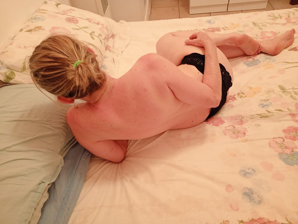 DemetraWhiteOf's tweet photo. #FollowMe #AdultContent #MatureWoman #AdultCreator https://t.co/cX1MymGlET