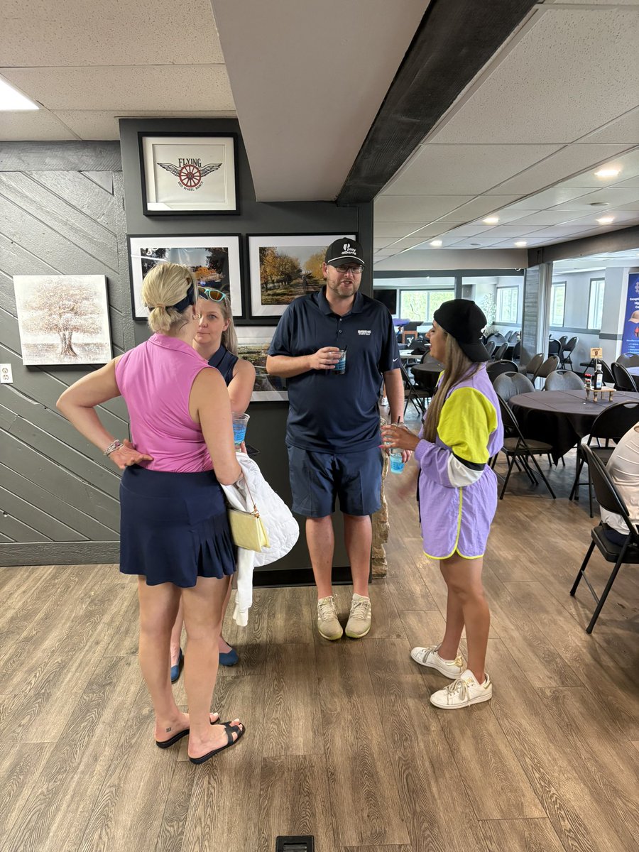 Lieutenant_Eric's tweet photo. Another wildly fun #ESTClassic out @ranchgolfcourse yesterday
Thank you to @matthewiwanyk for putting together another great event https://t.co/zTGoRzC0uO