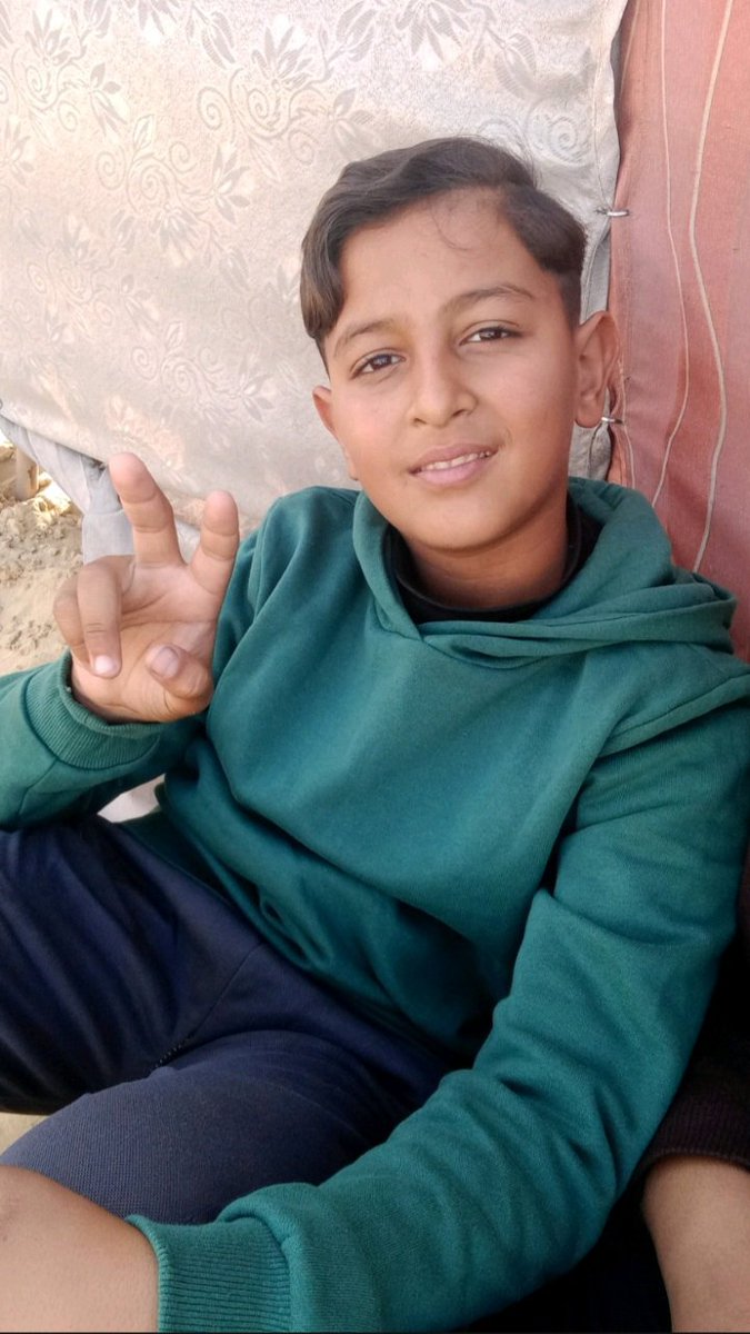 umyahya2025's tweet photo. Peace be upon you, my dear friends. My old campaign has closed, and now my new campaign needs your kind humanitarian support to keep us alive by providing food, medicine, and water. A small gift would bring joy to our hearts. Please share.🙏🤲🇵🇸 https://t.co/k7QgS3KkWU https://t.co/uspITCNhZ1