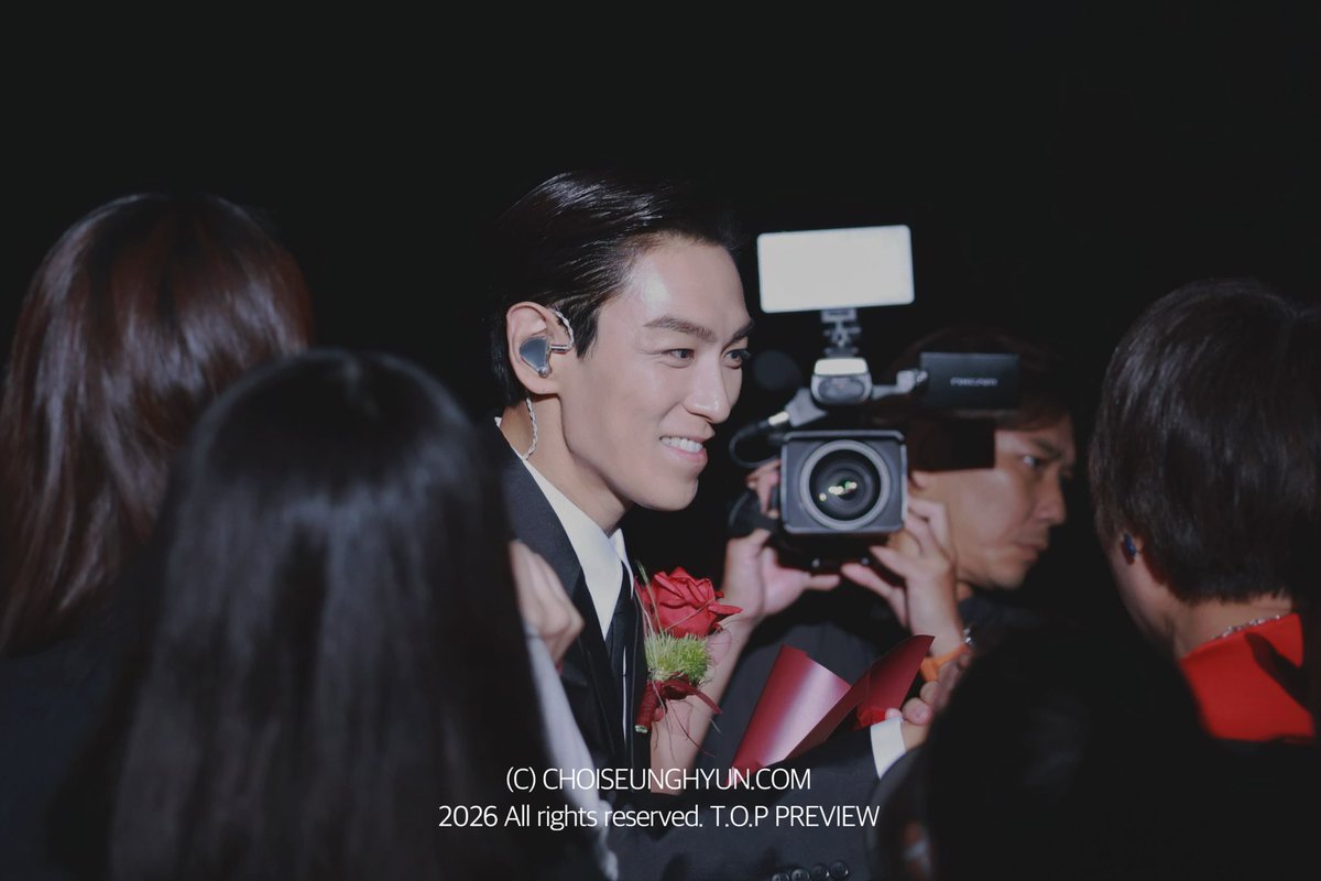 choidot's tweet photo. [PREVIEW] 260709  #TOP JAPAN FANMEETING2026 -RE:UNION(再会)

TOP ❤️TOPSX  
다시 함께 써 내려갈 우리의 시간을 위하여 🔝 

#탑  #최승현  #CHOISEUNGHYUN 
#우리의REUNION_WITHTOP https://t.co/Im7dogYd0I