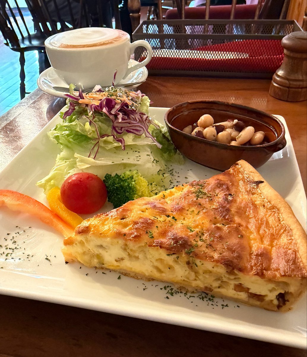 chimaco_n's tweet photo. パパジョンズ 今出川本店

謎解き中に立寄り。チーズケーキうますぎた！！！！前に食べたキッシュのランチも美味しかった！店内もかわいい🫶 https://t.co/bob31IJQHD