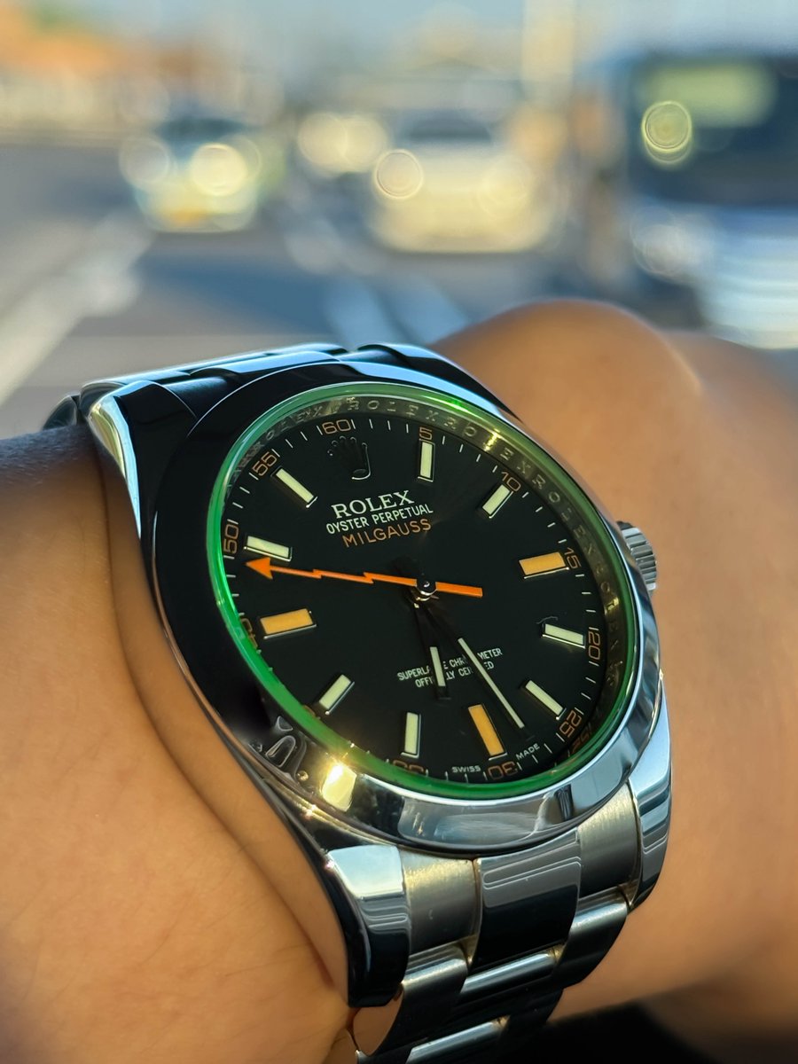 sanchaaaan_'s tweet photo. もつ夏ですねぇ…🫠
本日もお疲れ様でしたー☺️
#ミルガウス #Milgauss
#116400GV
#ロレックス #Rolex https://t.co/3ZCjxXoJCF