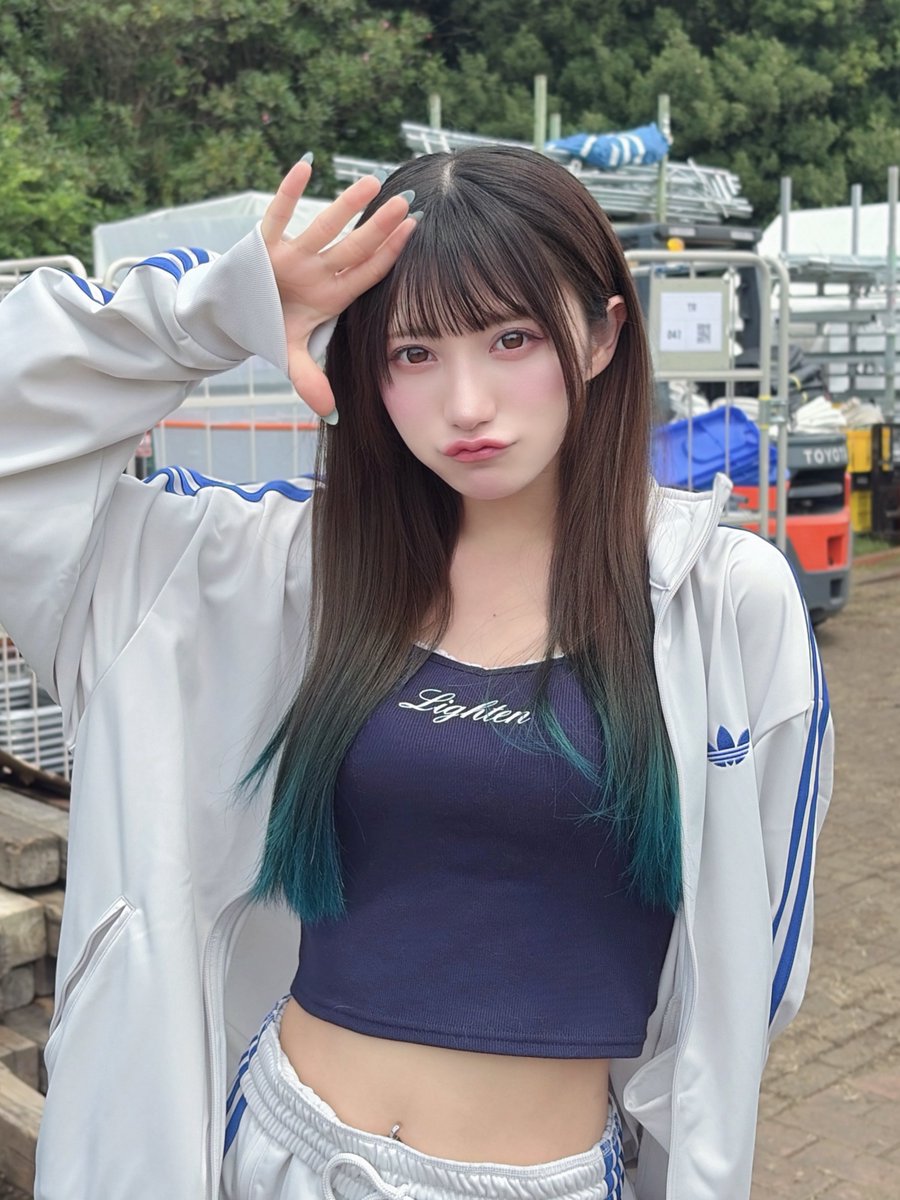 aina_mbt's tweet photo. 夏しよ？☀️ https://t.co/oucYydgOCH