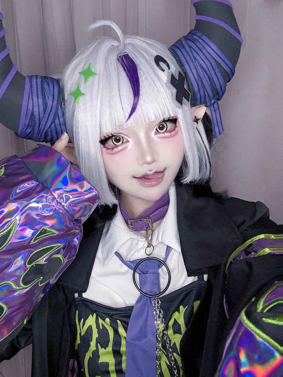 s2uzii's tweet photo. cos 🛸💜 https://t.co/HV6ExDqARA