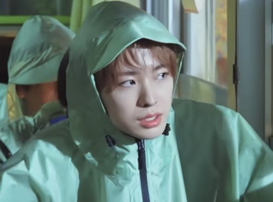 아⋆꙳ tweet media