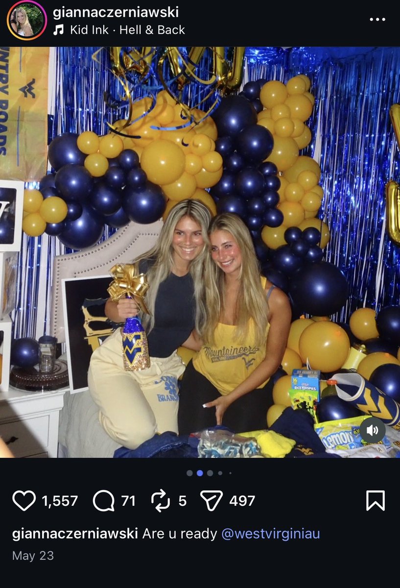 ClintCrashOut's tweet photo. Holy fucking #expand this chick with the Tavon Austin song #ballknower https://t.co/Bdxtcz4li8