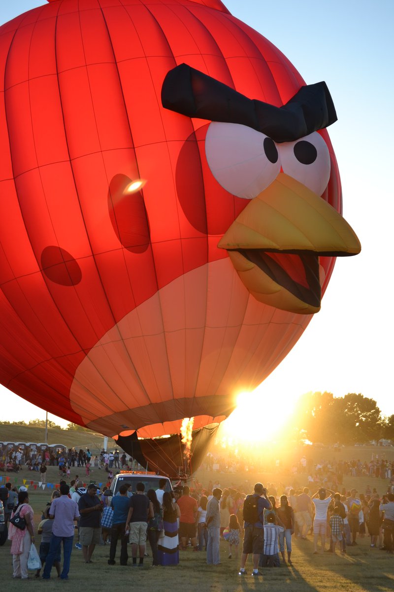 PlanoBalloon's tweet photo. Some moments are simply better when we look up together.

Sept 17-20, thousands of people will gather beneath one sky and share a horizon filled with color at the 2026 H-E-B | Central Market Plano Balloon Festival! 

TIX: https://t.co/gFf3LUi9rE

#SharedHorizon #PlanoBalloonFest https://t.co/5TzY8PpYyo