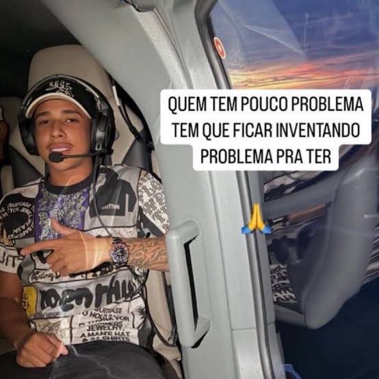 herecomestheisa's tweet photo. @1989ufo @swiftzegler @gabssfm08 Eles sendo essa imagem https://t.co/DGCd1p8gSs