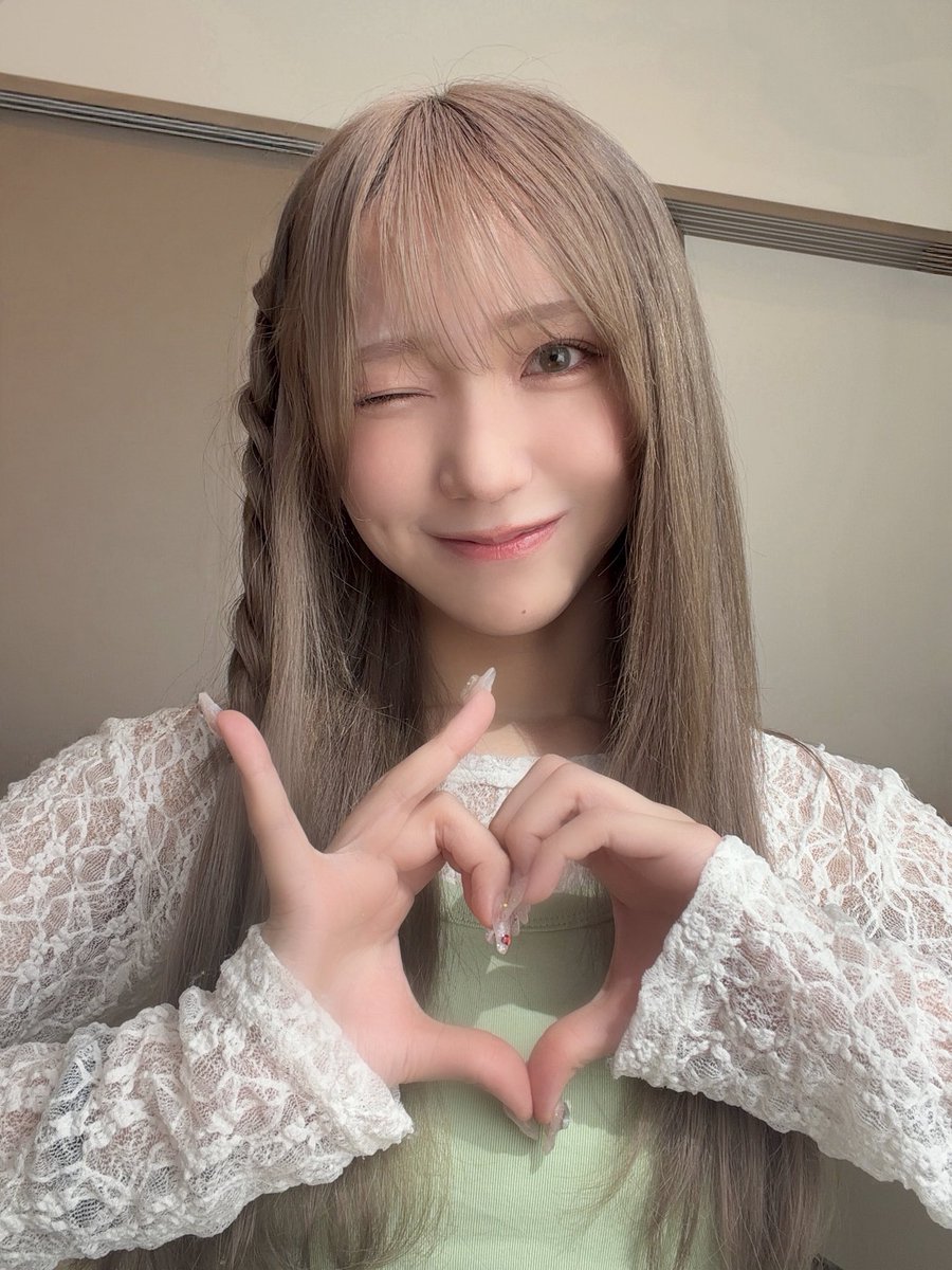 anyo_06's tweet photo. ハイトーン衣織さん好きすぎて困った https://t.co/bMYA4Ia7Gc