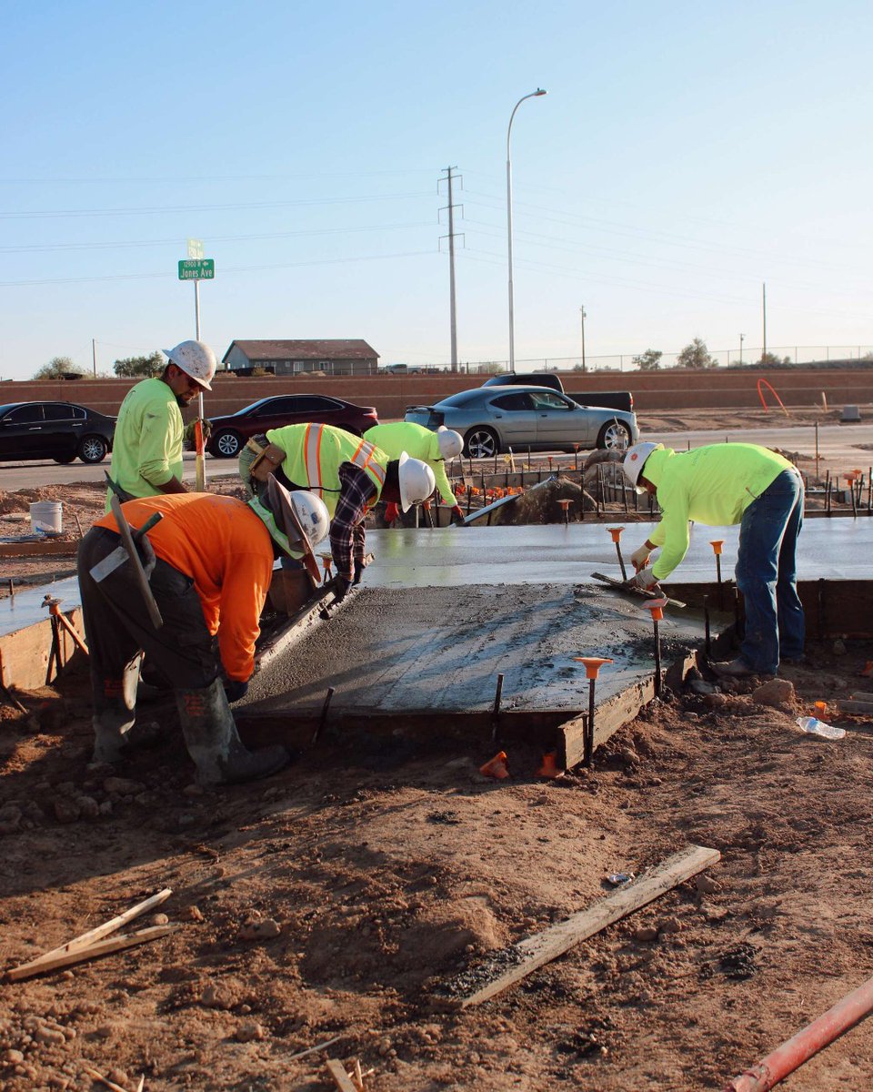 MonroyConstruct's tweet photo. Making progress one pour at a time. From prep work to placement, our team works hard to make sure every project stays on schedule and is built to last.  #ConstructionLife #ConstructionTeam #ConcreteWork #MonroyConstruction #CommercialConcrete https://t.co/ldA6QTMNA2