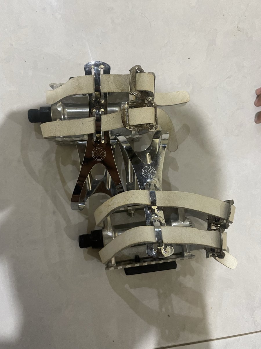 wedilvwe's tweet photo. pedalset vp size L 250k #fnfjb https://t.co/LyE7qpUxif