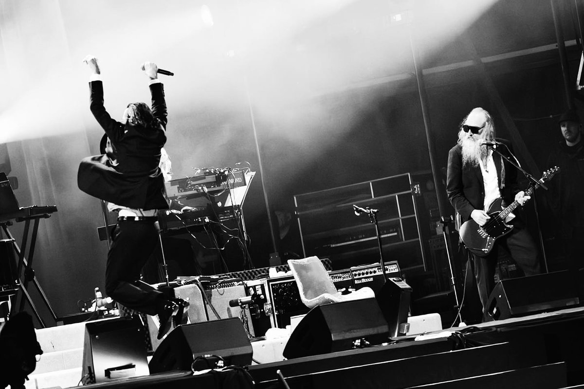 nickcave's tweet photo. Listen to the official Summer 2026 Tour playlist here: https://t.co/Ih6is1P6Nu

Nick Cave &amp; The Bad Seeds – UK &amp; European Summer Tour 2026
Tickets on sale now: https://t.co/LroUoUE4eO

📷 by @lauren_a_krohn 

#badseedslive https://t.co/wLk9Lpx0WZ