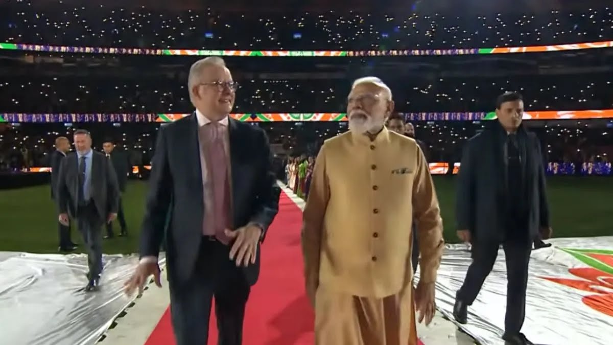 NewsAlgebraIND's tweet photo. HUGE 🚨 Australian PM Anthony Albanese -

"If you want to understand India, travel by train.

I spent six weeks in India in 1991, and wherever I went, I was warmly welcomed and enjoyed the food ♥️

I was humbled by generosity of Indians.

Australian Indian community are first ones to lend their hands in times of trouble or national crisis"