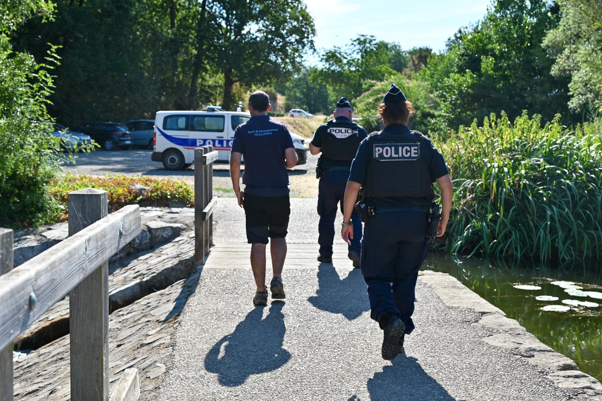 PoliceNat79 tweet picture