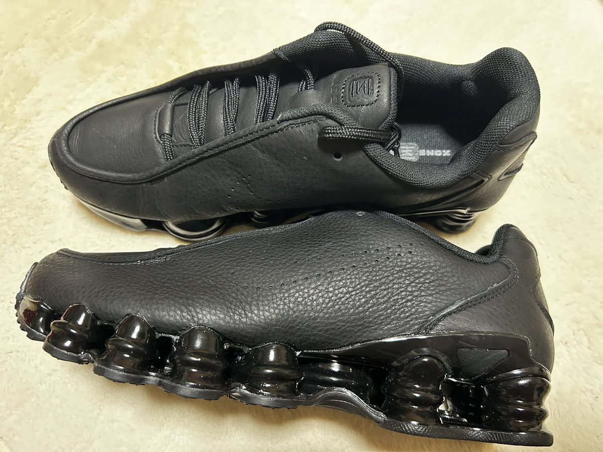 cadillackazz's tweet photo. そーいえば届てた。
実物、質感いーな #NIKE  #ショックスTL https://t.co/uaqMhN2RvW