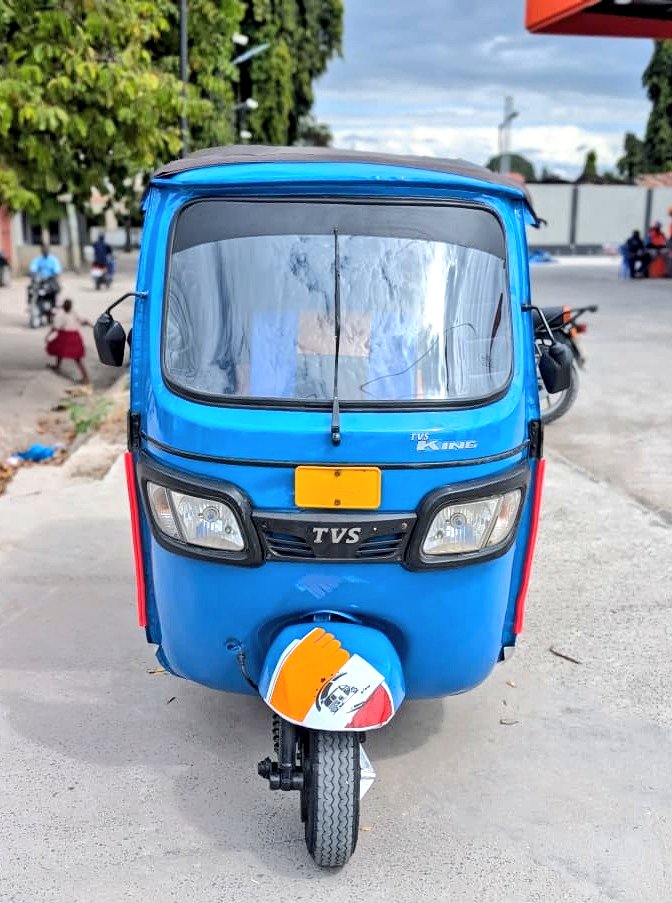 Eng_Matarra's tweet photo. KAMA UNA HELA #TZS 5.5M
LETA NIKUPE HII BAJAJ
REG" #DQX
IPO VIZURI
ENGINE KINANDA
FULL DOCUMENTS✅️
CHUKUA WEKA BOLT
▪️PER Day 30K
▪️PER Month 900K
▪️700K Bank
▪️200K Service
KWA MWAKA ITAKUWA 8.4M
FANYA HII KAZI MIAKA 2 = 16.8M
KISHA NUNUA 2 MPYA
UTAKUJA KUNISHUKURU https://t.co/Rva0Nt0PZg