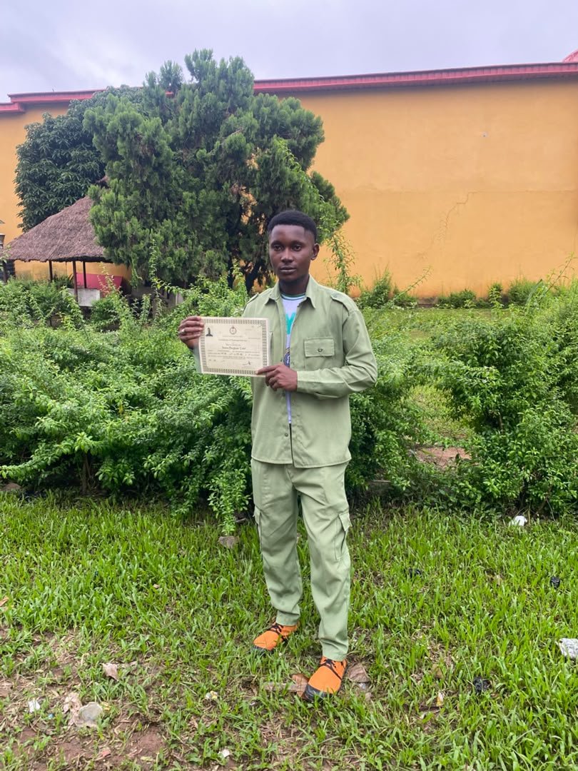 _Fgram's tweet photo. Glory be to God 

I passed out todayy

Congratulations to all Nysc Batch 2025 Batch B1🎉✅ https://t.co/GvPEOLxsyT