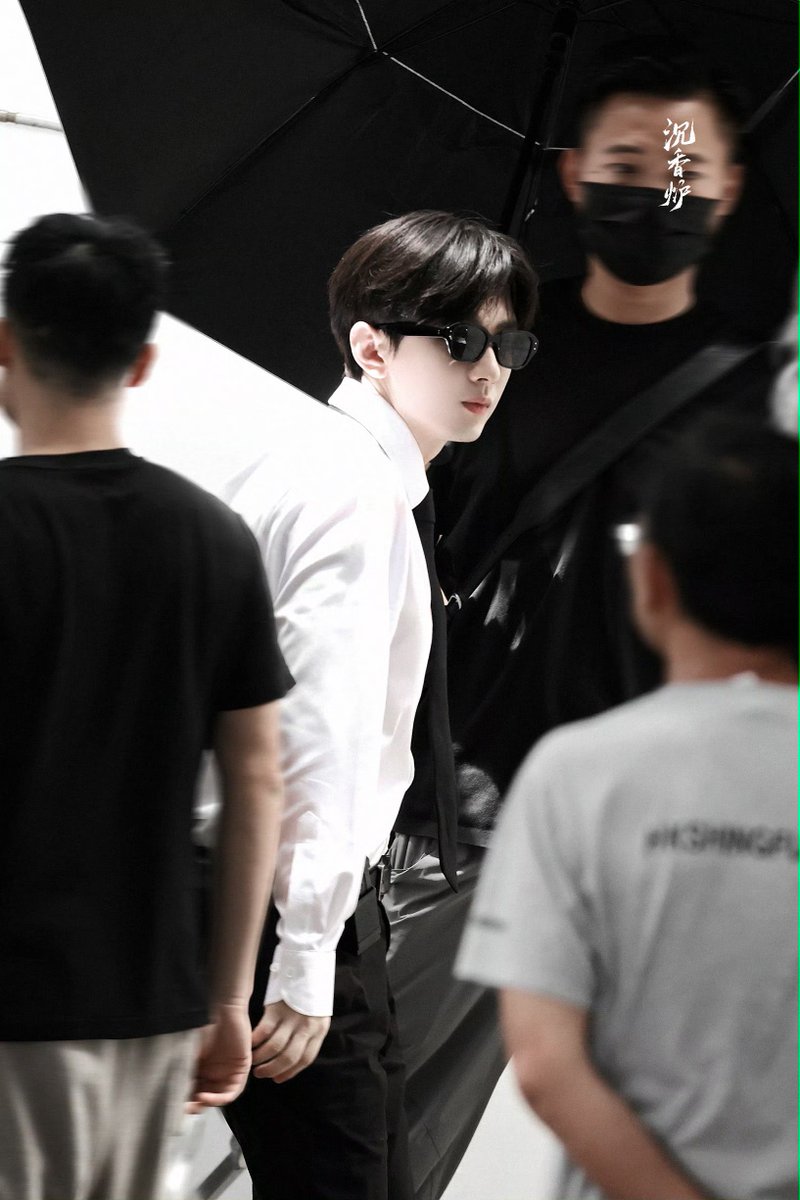 PommePompadour's tweet photo. หล่อโฮกมากค่าสารวัตรหลิน🔥🔥🔥

#LiesHunter
#เฉิงอี้ 
#成毅 
#ChengYi​

Cr as labeled https://t.co/GkZ8tLsaFR
