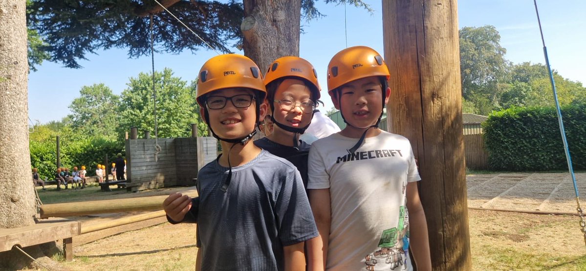 CCJacademy's tweet photo. High Ashurst 2026

Other schools have been testing their balance, strength and communication skills on the low ropes course 🪖 ☀️ 

#WeAreLEO 🦁 @LEOacademies https://t.co/iZlw3fZOtB