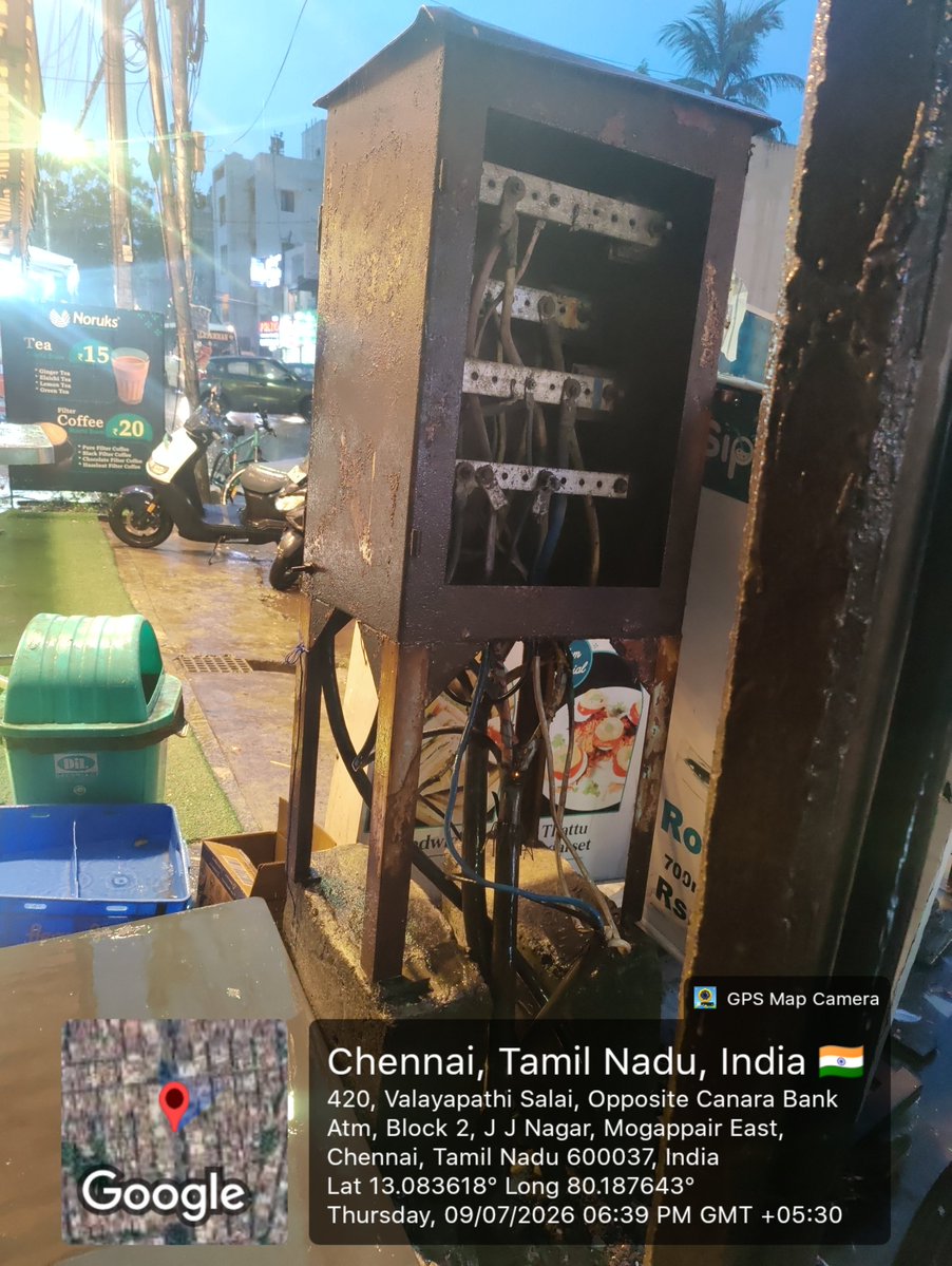 charlesyuvaraj's tweet photo. ⚠️ Safety Alert
A fire spark occurring in an unsafe EB distribution box located at  Mogappair East, 
The electrical distribution box is open, damaged, and poses a serious danger to the public, especially during rain. @CTR_Nirmalkumar
@TANGEDCO_Offcl @TNEB_Official @chennaicorp https://t.co/xmLQbgkRiC
