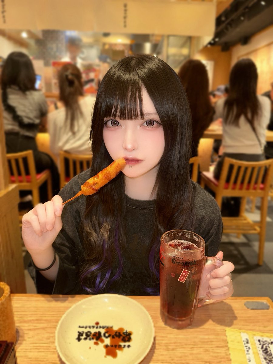 kuromirara's tweet photo. 大阪きた！^_^ https://t.co/LZA7TdnEGr