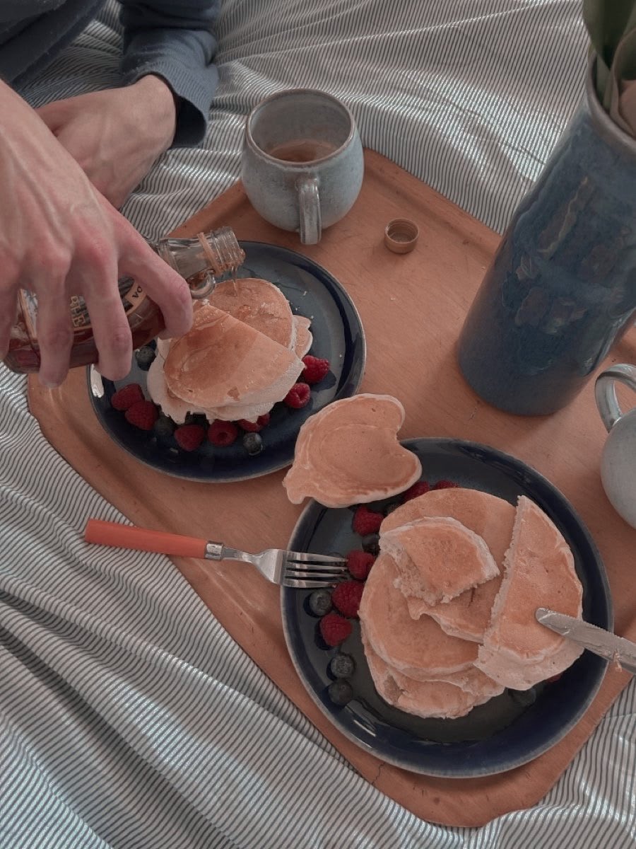 wiltedflwrrr's tweet photo. I knew today was going to be a good day when I woke up next to my lover and realized that HE IS MY FIANCÉ !! and will BE MY HUSBAND SOMEDAY! God, I’m the happiest man alive right now! I made him breakfast in bed before he had to work! Wishing I could have kept him home! https://t.co/EOkLbk3ood