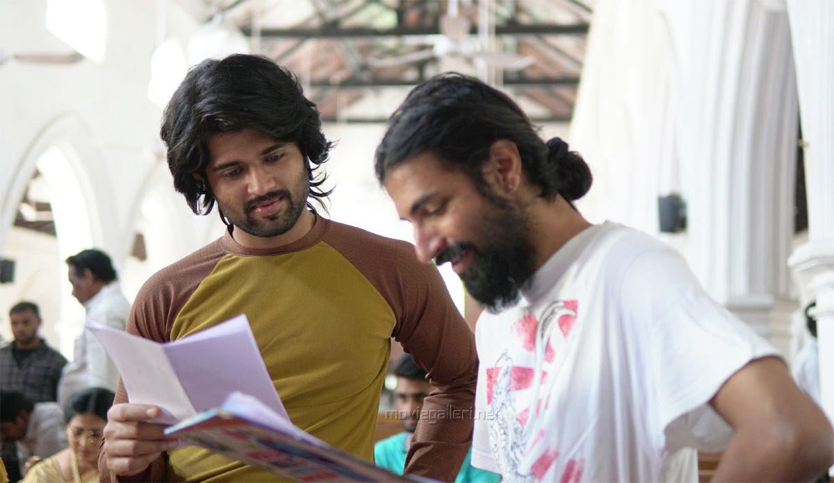 igtelugu's tweet photo. #NagAshwin About VD :

We've been friends since our struggling days. We even secretly shot music videos at airports back then.

I want Vijay in every film I make, whether as a hero or in any other role

#VijayDeveraKonda @nagashwin7 https://t.co/asBVu66Gy7