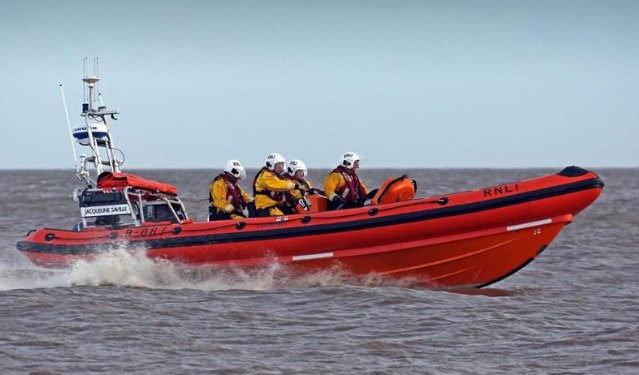 BarnesWallisPE's tweet photo. Tomorrow we welcome Mablethorpe RNLI to BWA. 

Our year 7s will be working with the crew during the afternoon; as well as all years will have the chance to compete at a inter house throw bag competition. https://t.co/Jm9Dq73fLw