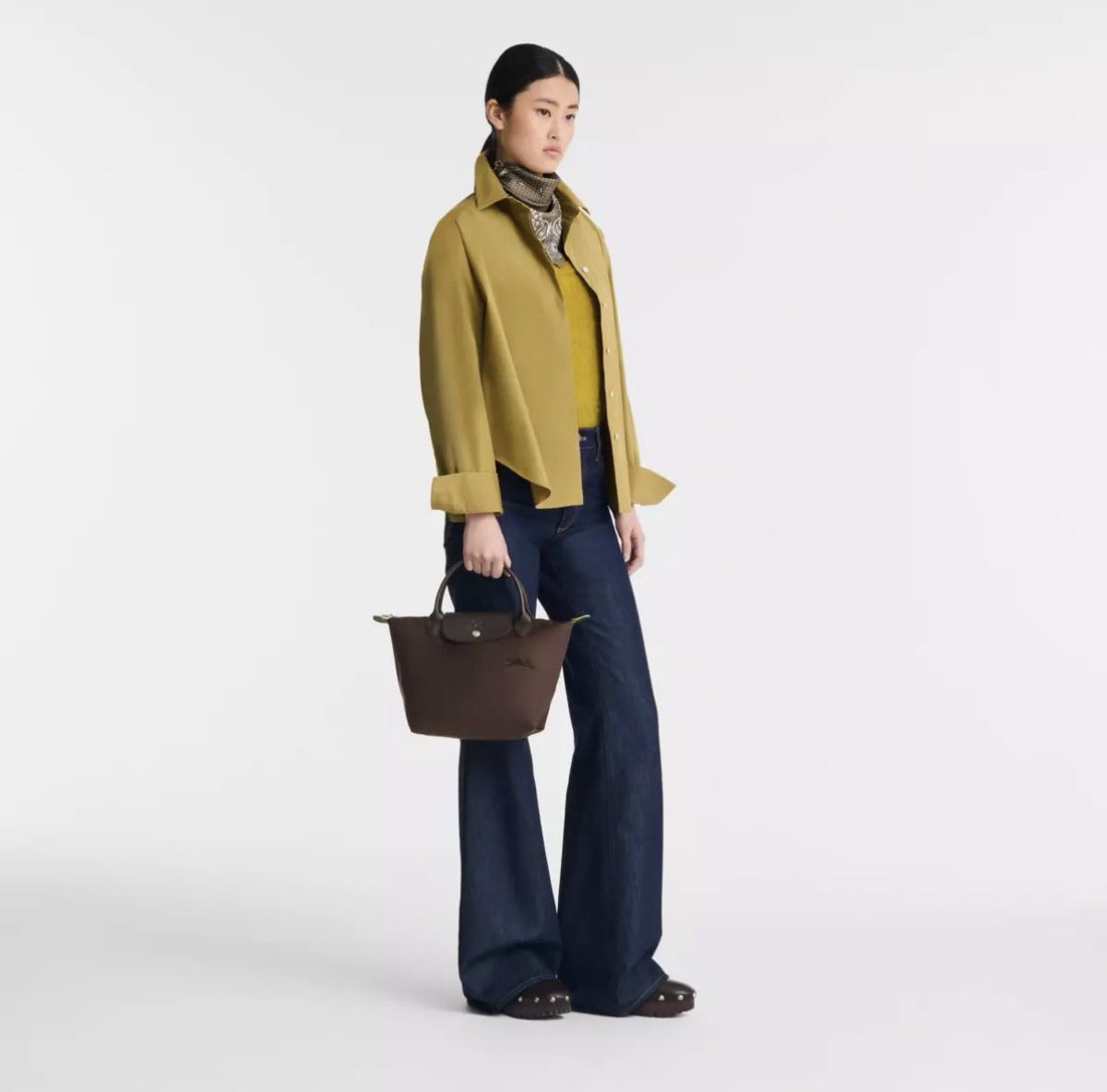Packie98's tweet photo. ส่งต่อ Longchamp S Shot สี Mocha 
สวยใหม่กริบ
2,590.- (อปก.ใบเสร็จครบ)

#longchampส่งต่อ #longchmpthailand 
#longchampมือสอง #ส่งต่อกระเป๋ามือสอง
#ส่งต่องานไอจี #ส่งต่อเสื้อผ้ามือสองราคาถูก https://t.co/uTLnimbJsA