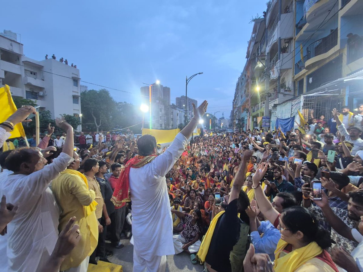 jansuraajonline's tweet photo. बांकीपुर विधानसभा: मंदिरी नाला रोड से अभी-अभी की तस्वीरें।

#PKforBankipur #prashantkishor #bankipur #jansuraaj https://t.co/E3dvOoqk7w