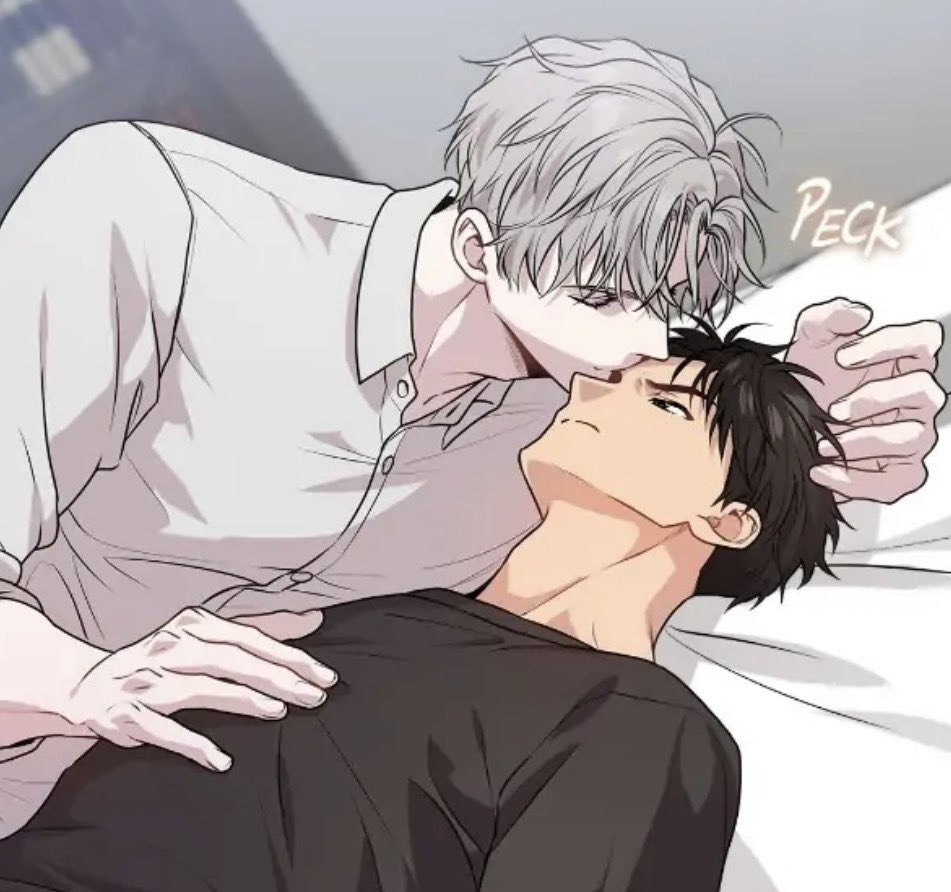 uchngedman's tweet photo. Ilay giving gentle little kisses to Taeui .. 💖 https://t.co/hHxCKHwHWu