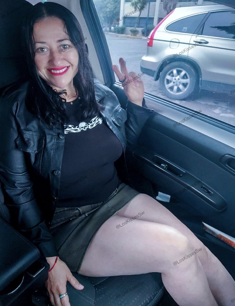 LosKissesSW's tweet photo. Dias 🔆

Hoy toca entregar prendita 
😈😈😈😈😈 https://t.co/NdZf7EuZ5i