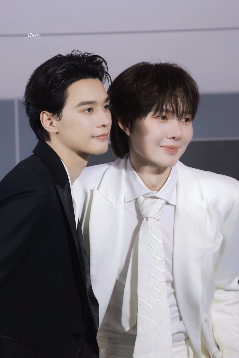 bubblycherry_'s tweet photo. 🤍🤍

KENGNAMPING X PISEN
#FullyChargedWithPisen
#kengnamping https://t.co/5nAlS9gvSW